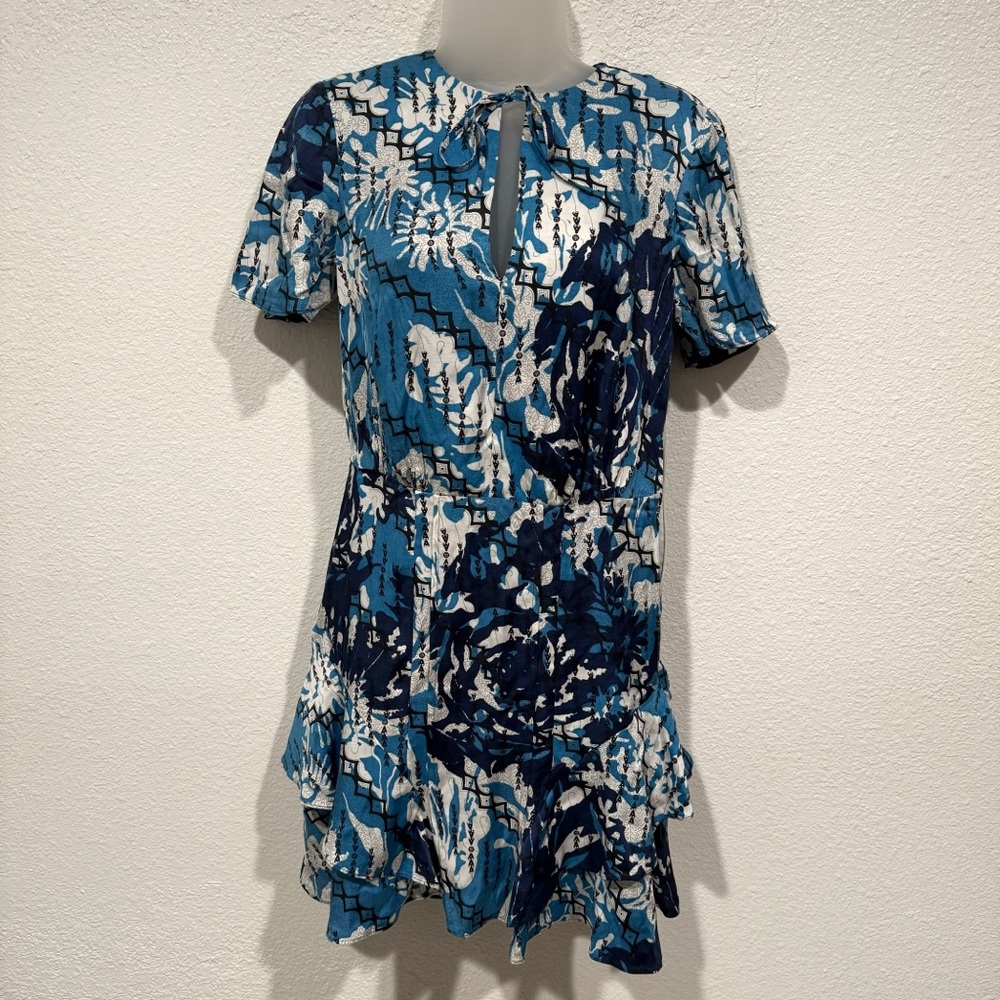 NWT reiss blue & white ditsy posey printed v neck short sleeve mini dress - Picture 2 of 10